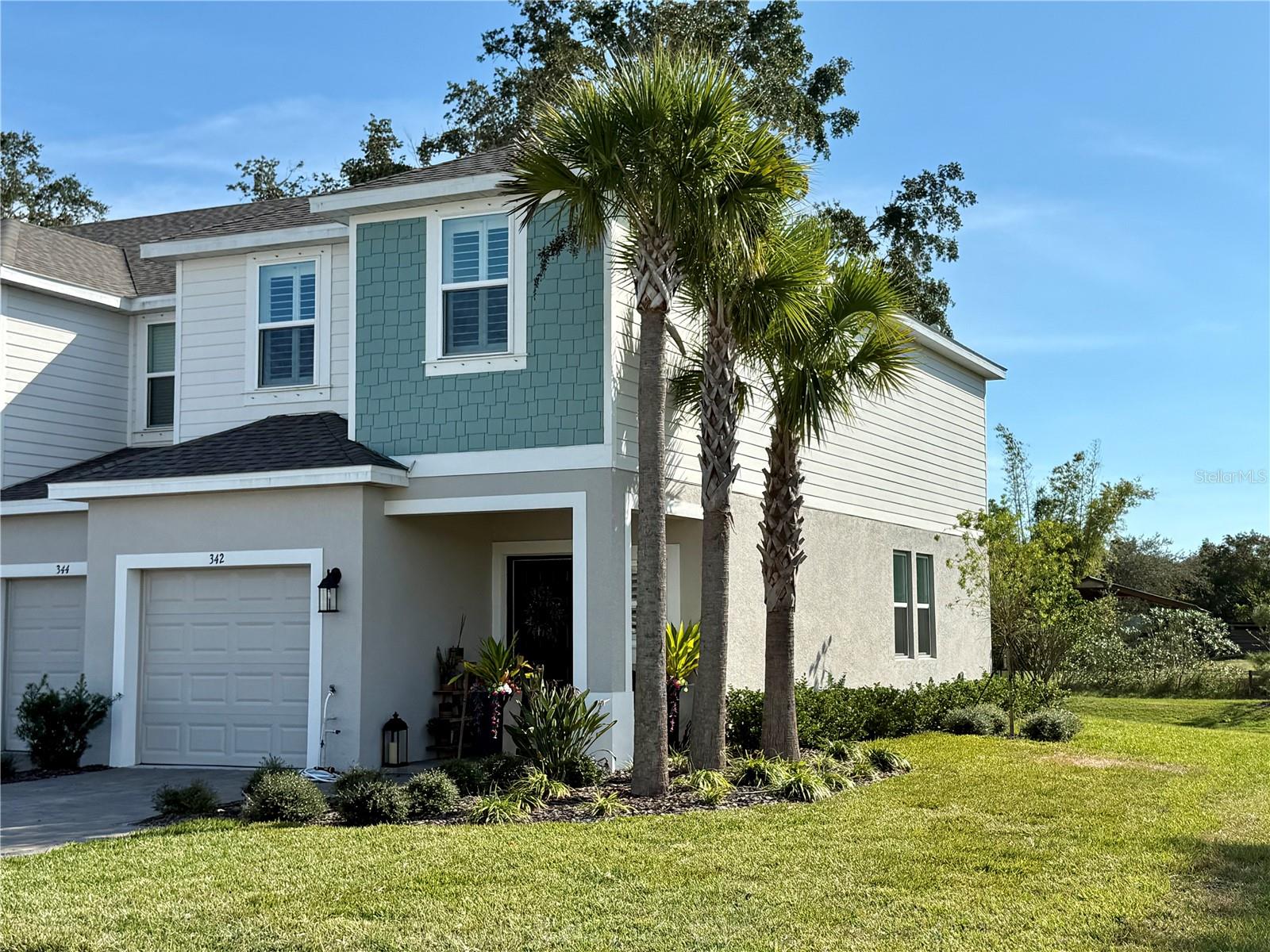 Image 2 of 22 For 342 River Front Way