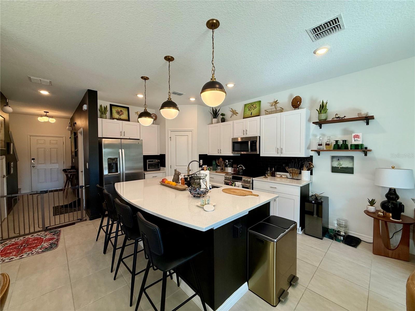 Image 5 of 22 For 342 River Front Way