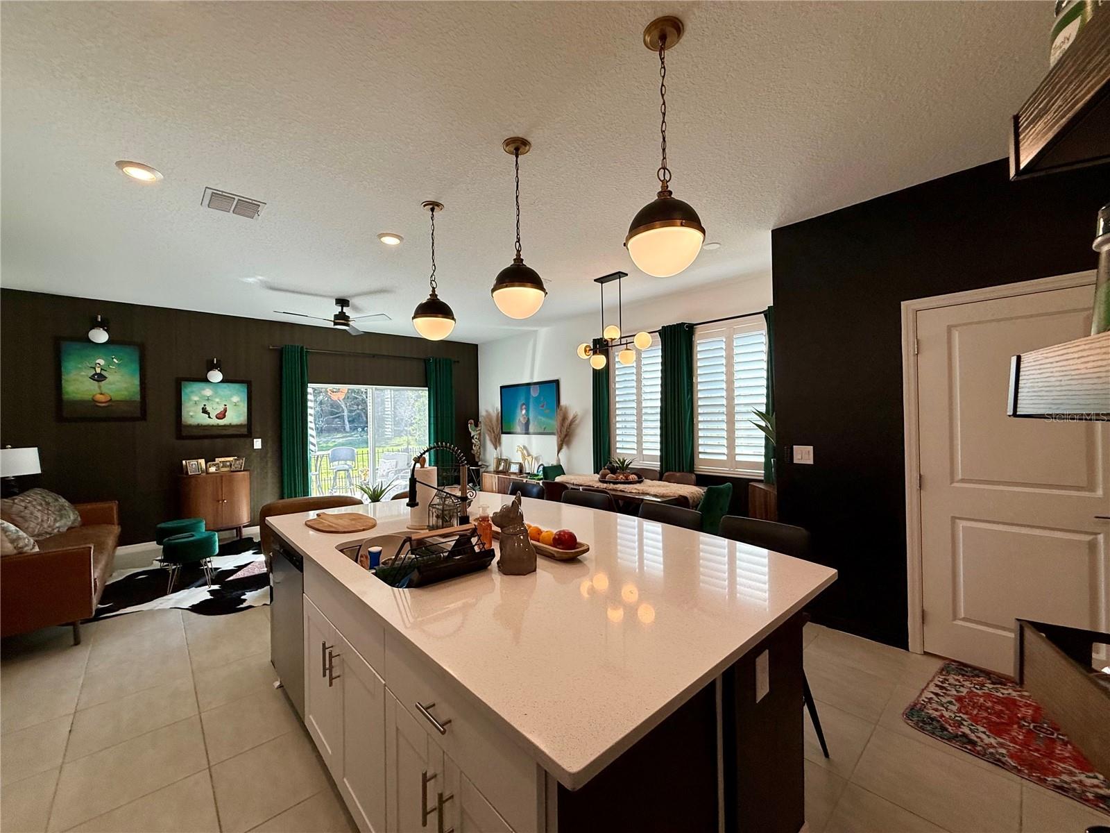 Image 6 of 22 For 342 River Front Way