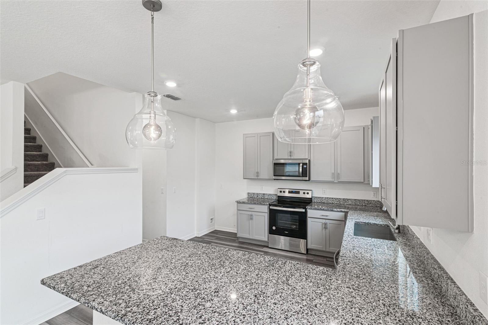 Image 14 of 51 For 2767 Meadow Stream Way