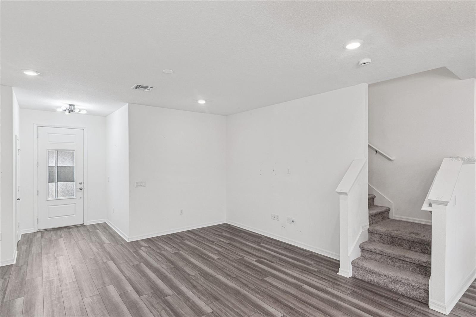 Image 15 of 51 For 2767 Meadow Stream Way