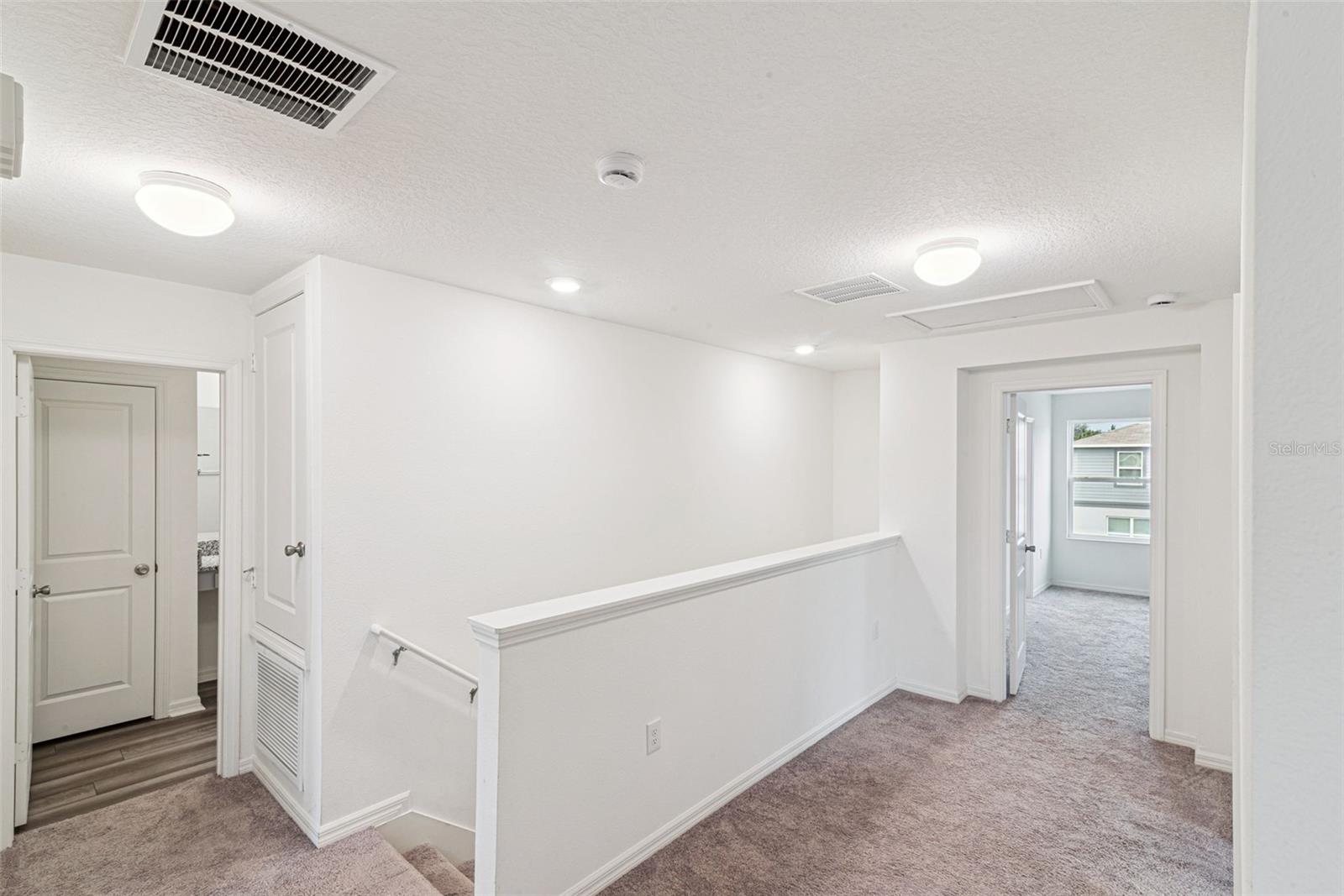 Image 16 of 51 For 2767 Meadow Stream Way