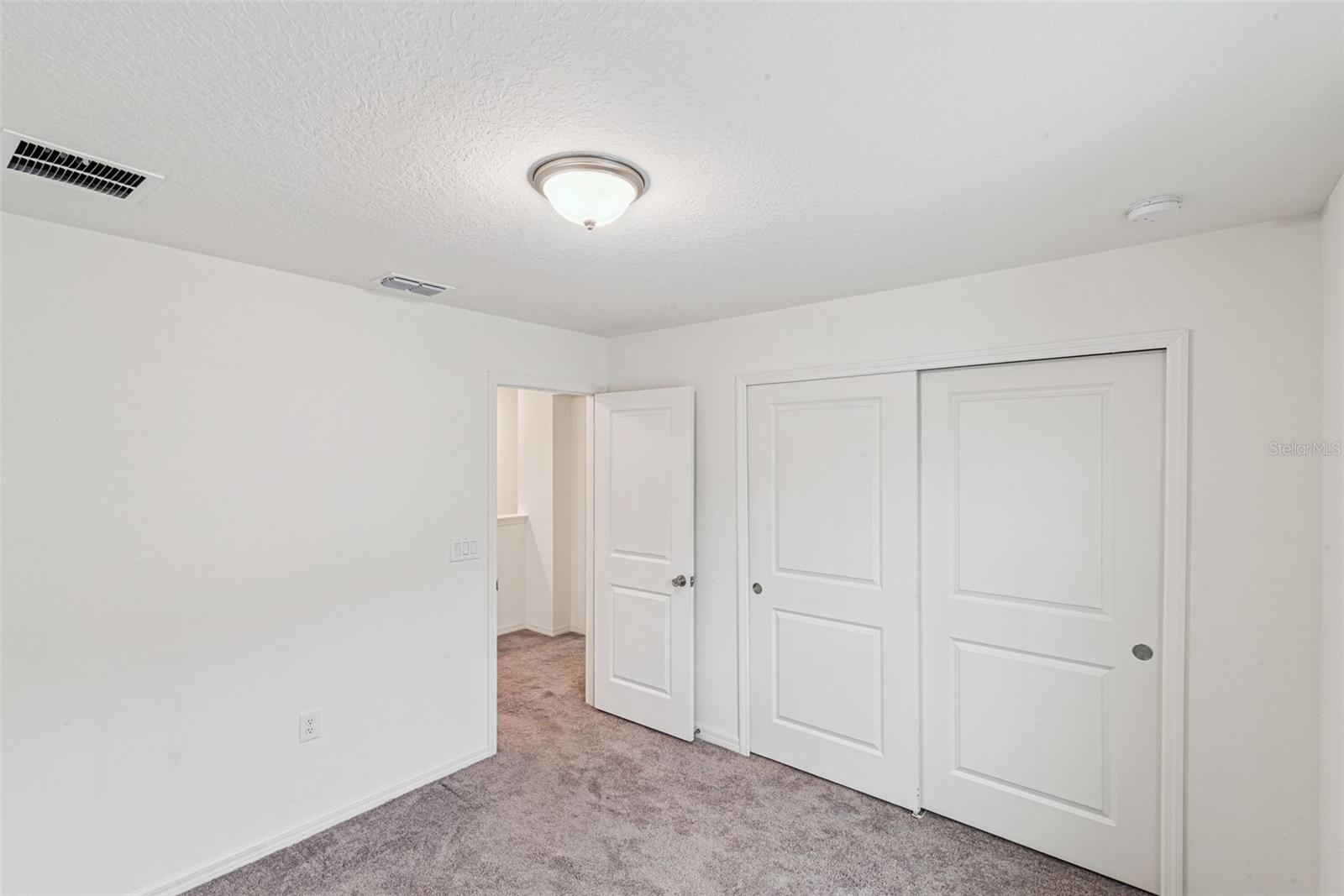 Image 22 of 51 For 2767 Meadow Stream Way