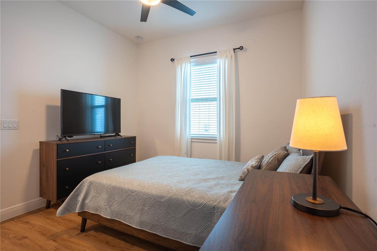 Listing photo id 39 for 3148 Residence East Way