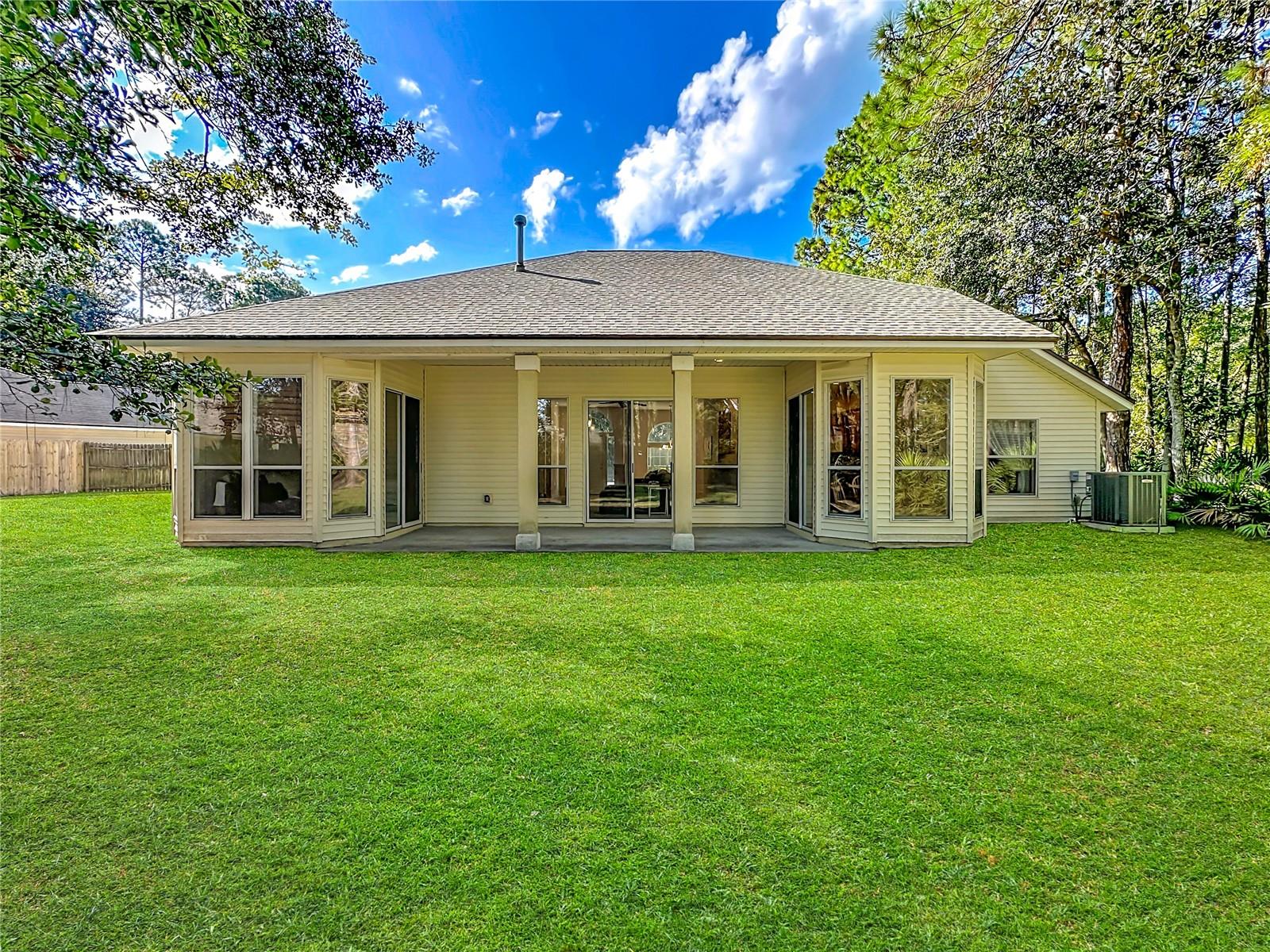 Image 23 of 28 For 96028 Long Island Place