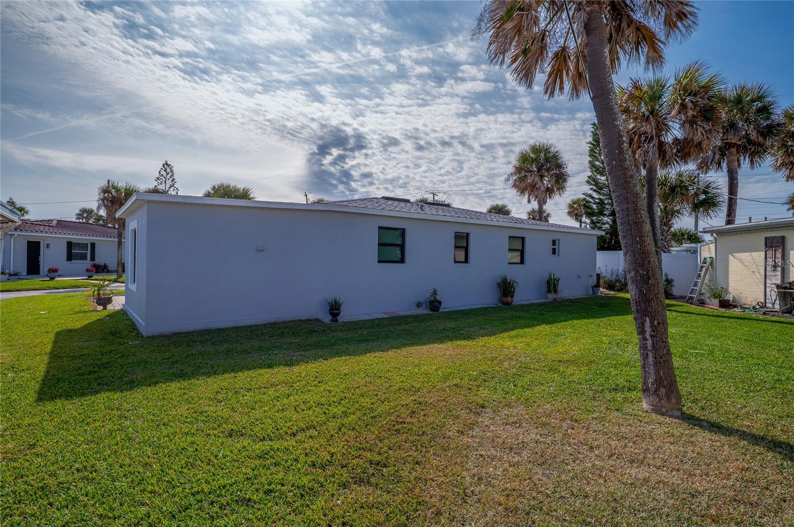 Image 29 of 43 For 3 Sea Shore Drive