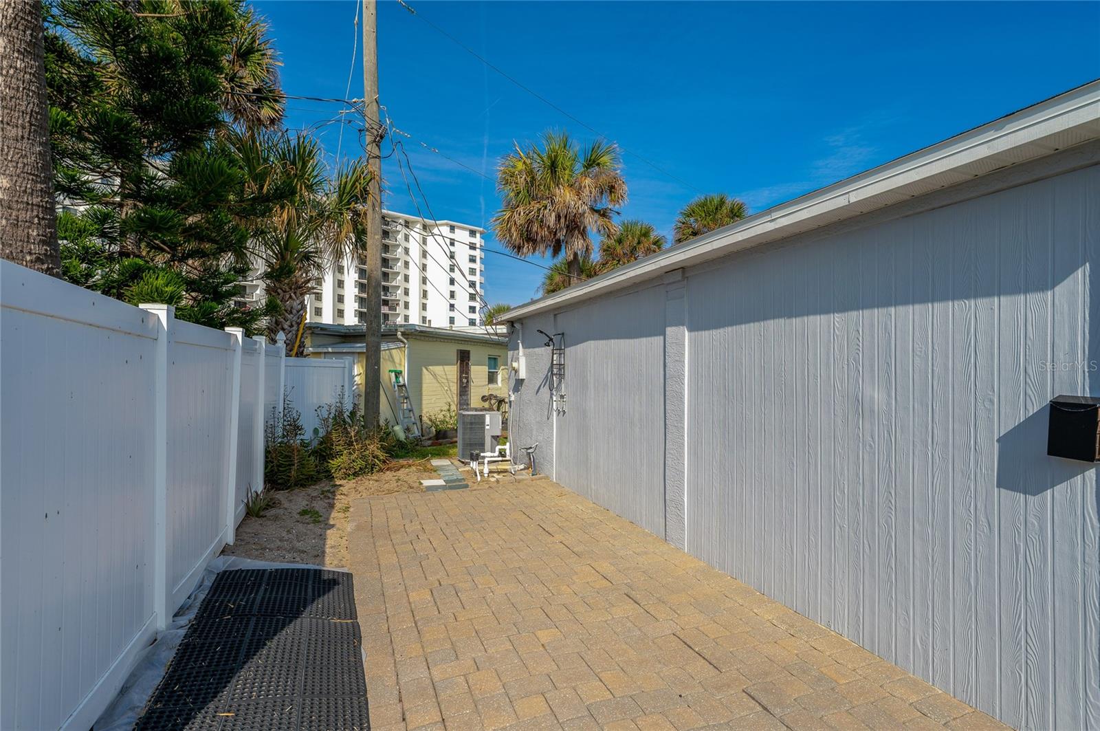 Image 30 of 43 For 3 Sea Shore Drive