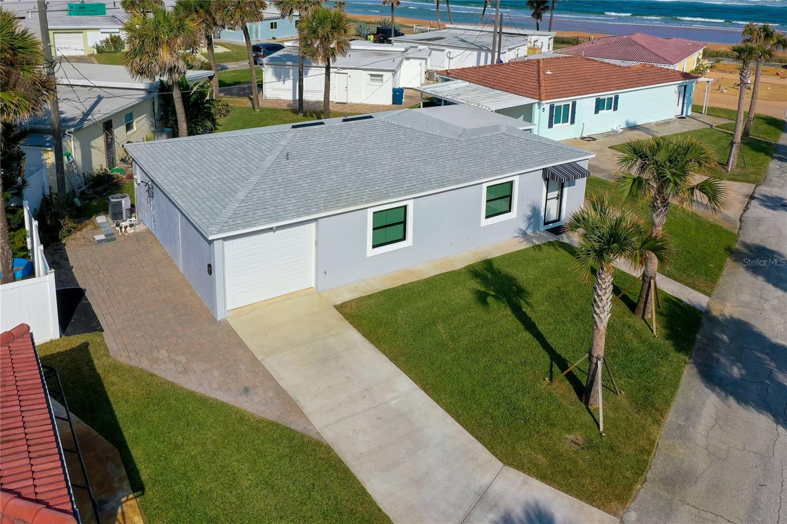 Image 34 of 43 For 3 Sea Shore Drive