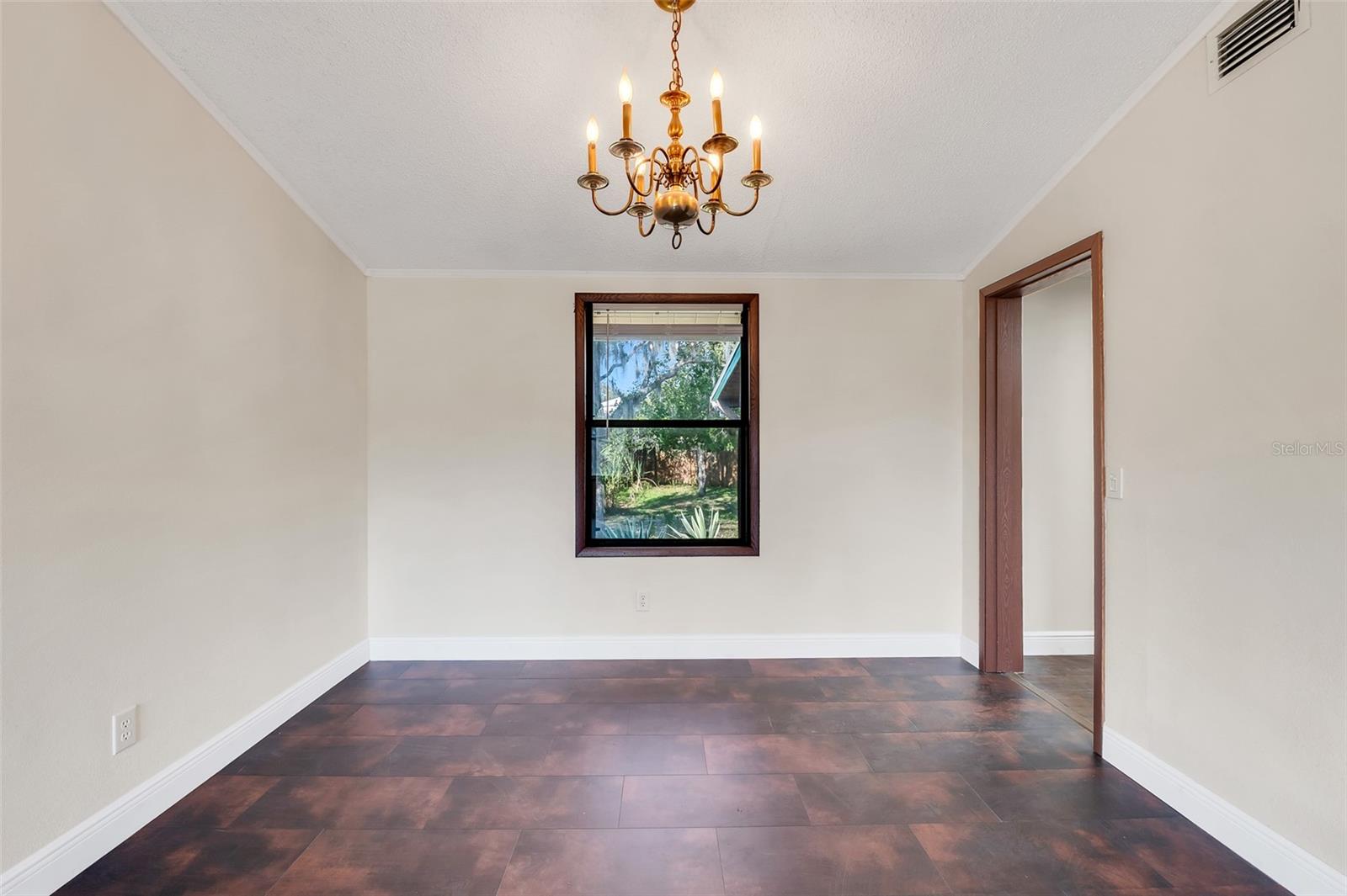 Image 19 of 35 For 3000 Hunkin Circle