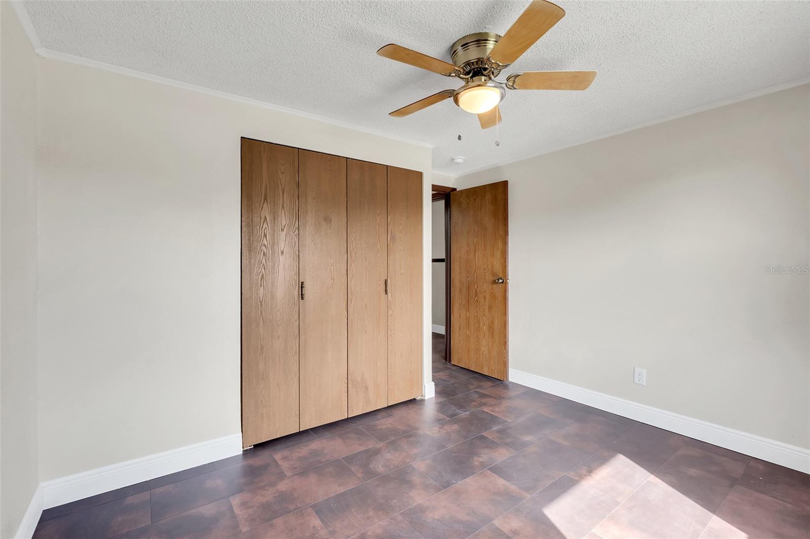 Image 24 of 35 For 3000 Hunkin Circle