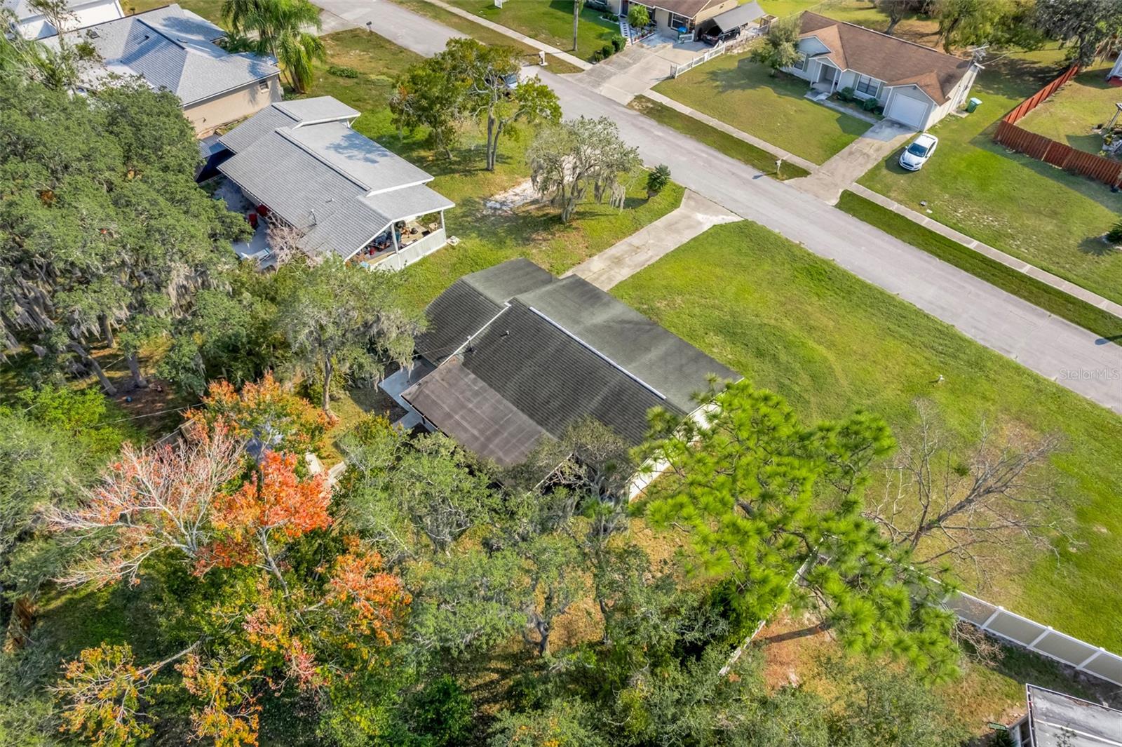 Image 7 of 35 For 3000 Hunkin Circle