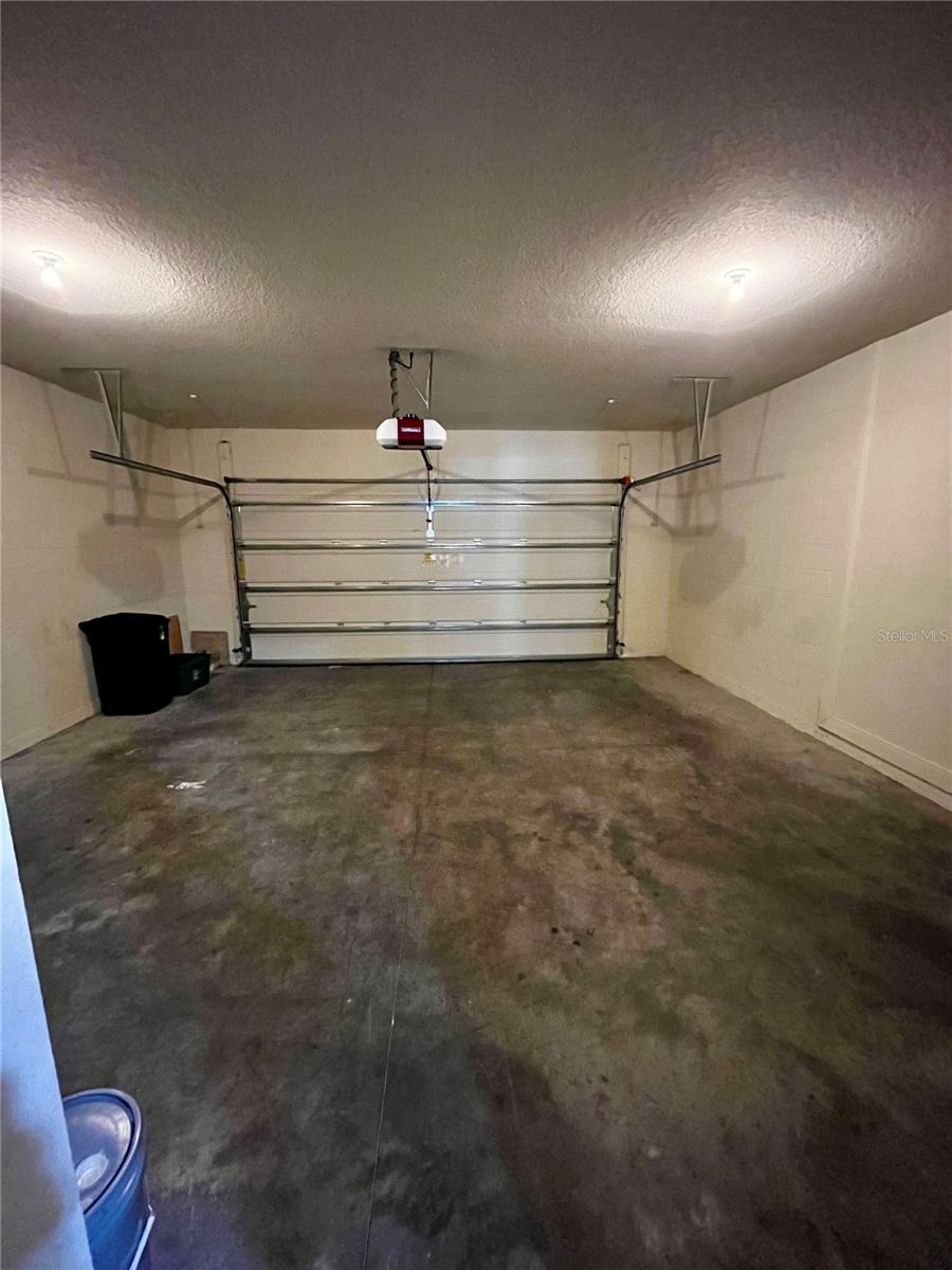 Image 23 of 27 For 7506 Aloma Pines Court