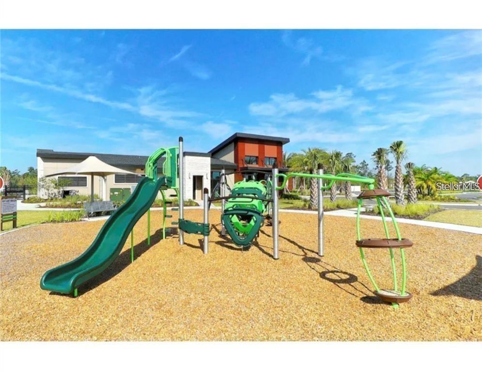 Image 17 of 20 For 17249 Goldcrest Loop