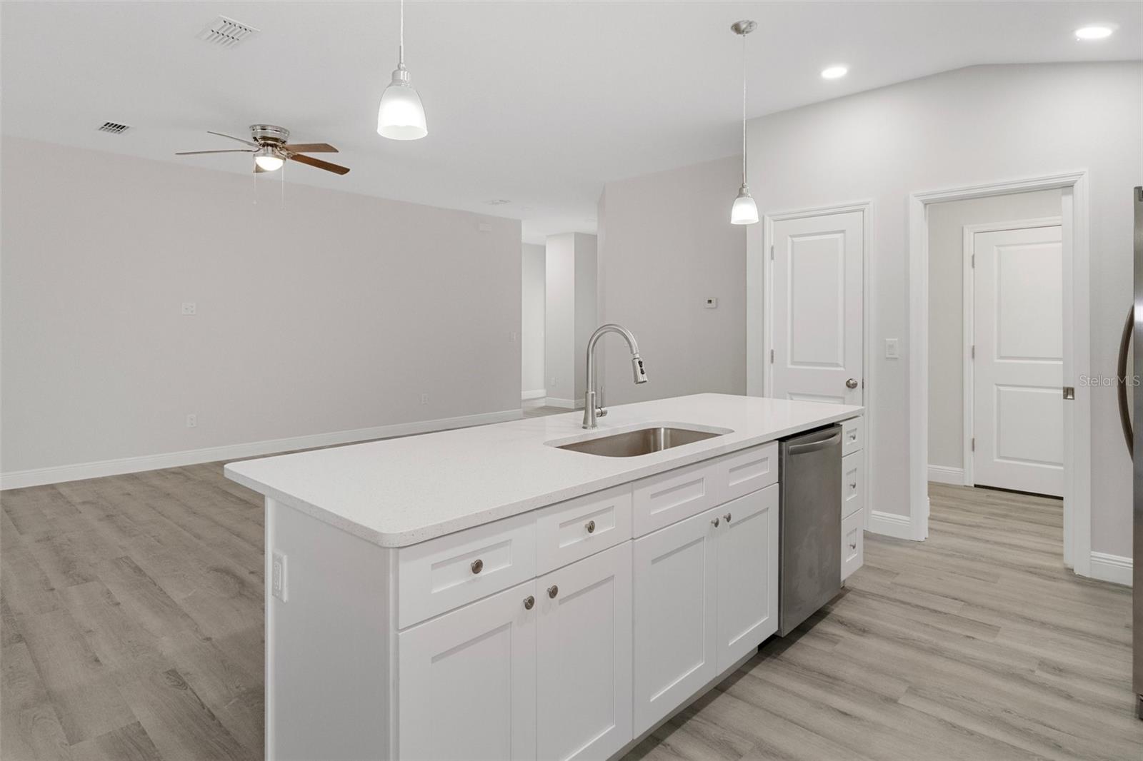 Image 15 of 41 For 837 Gaines Lane