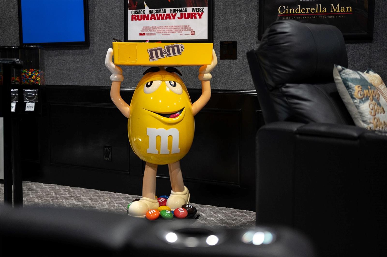 Image 27 of 100 For 4236 Hield