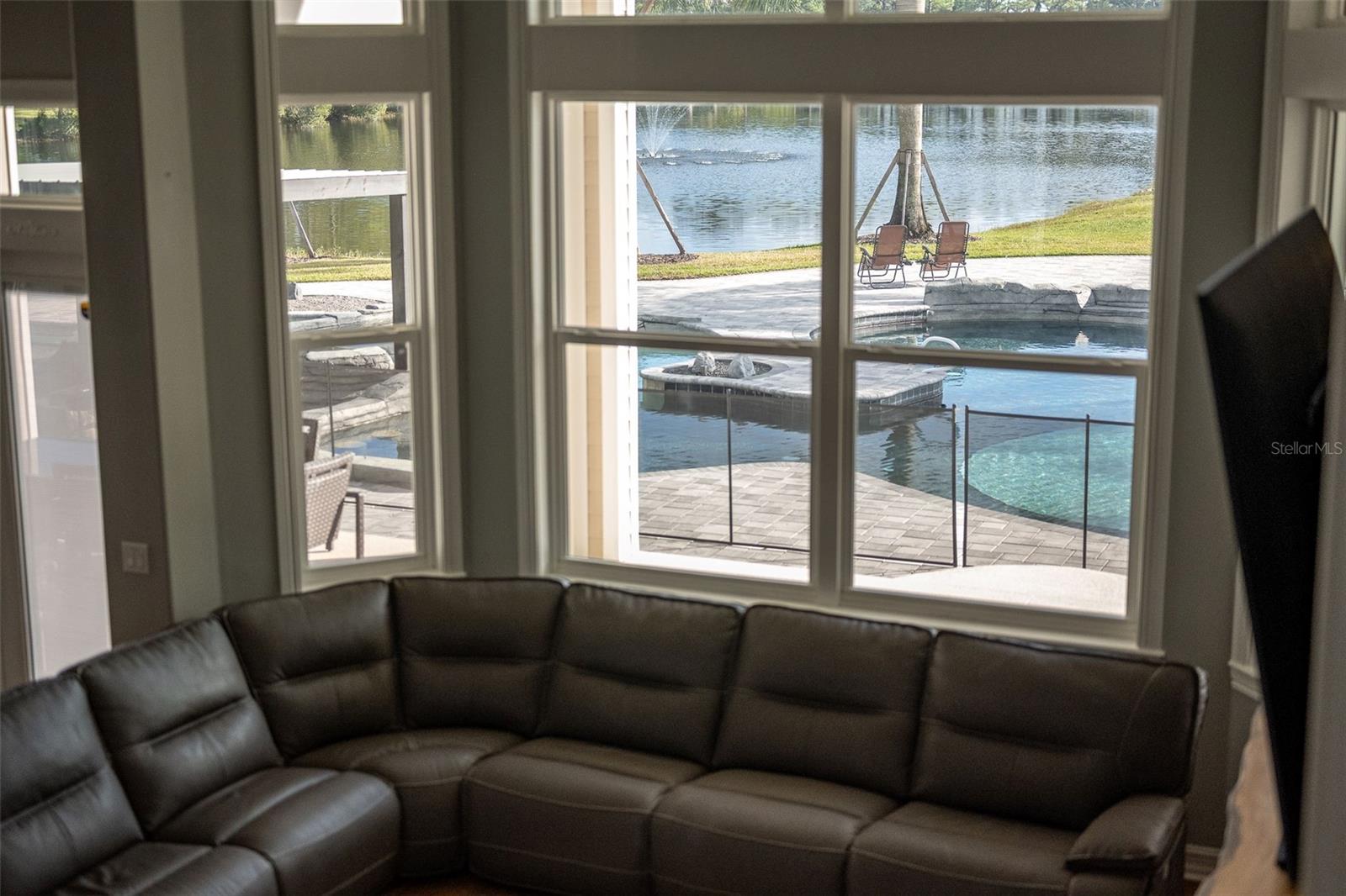 Image 30 of 100 For 4236 Hield