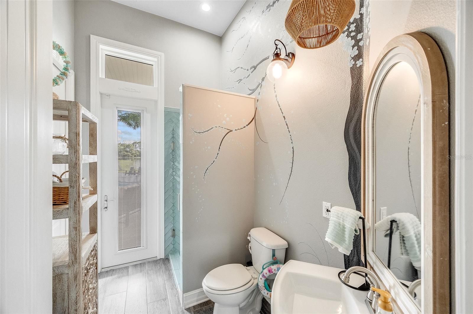 Image 40 of 100 For 4236 Hield