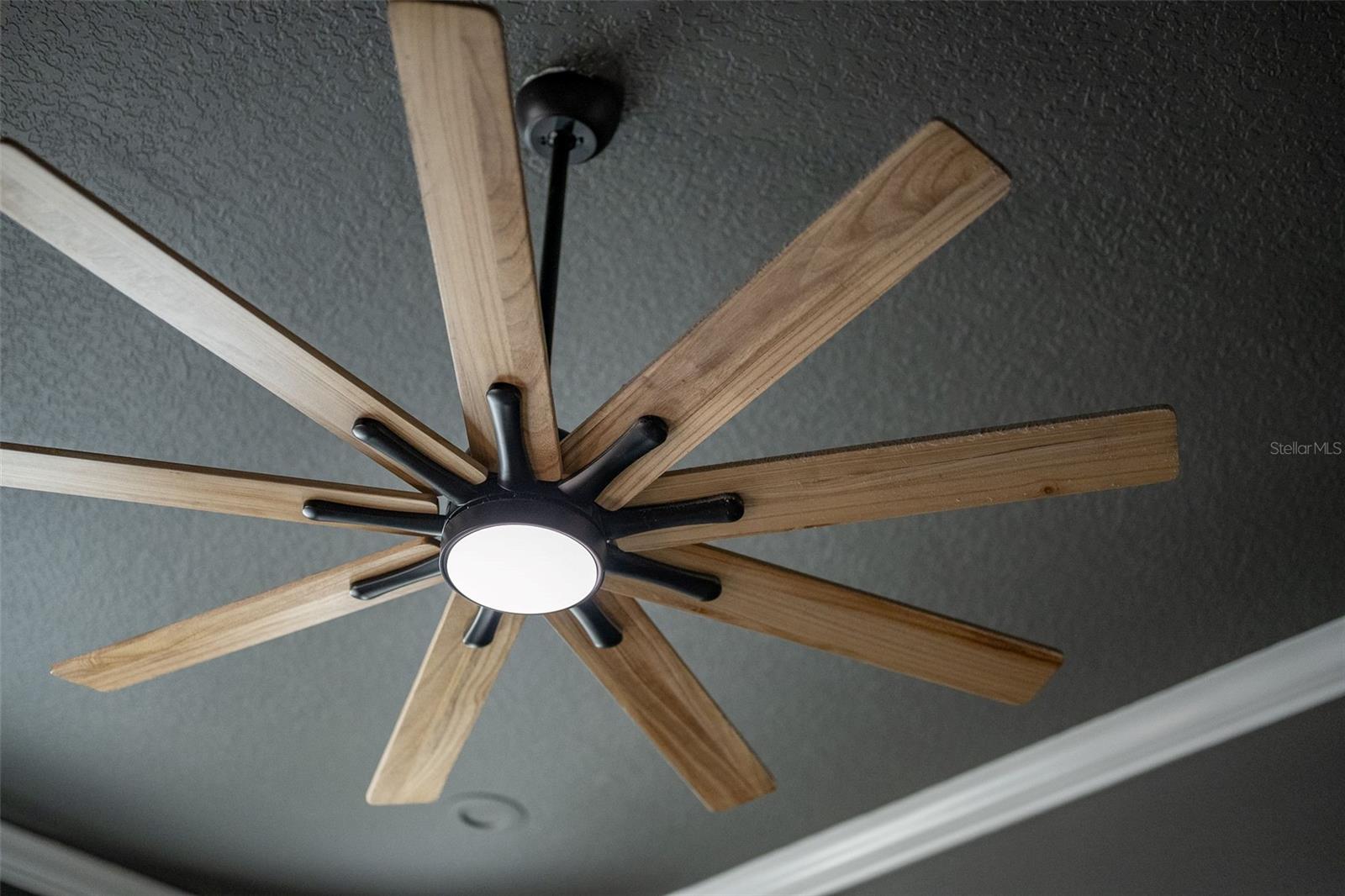 Image 59 of 100 For 4236 Hield