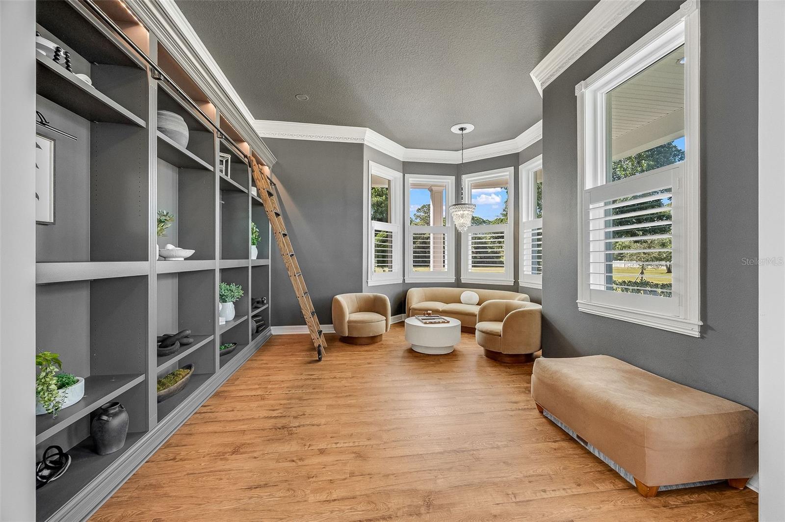 Image 76 of 100 For 4236 Hield