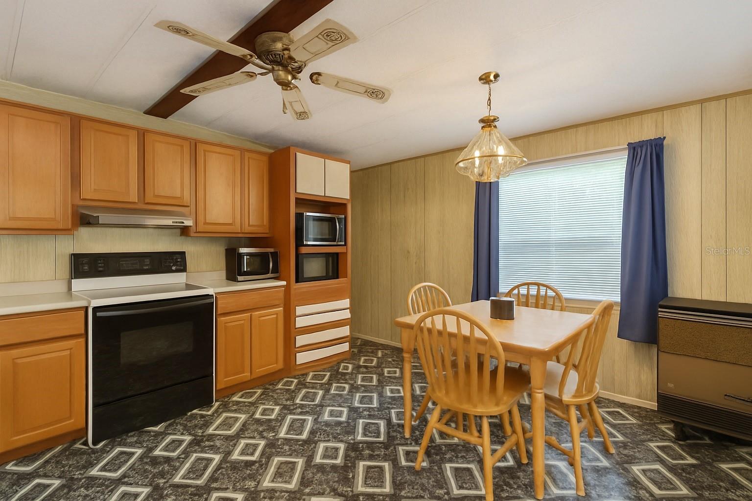 Image 18 of 19 For 8348 Emmons Avenue