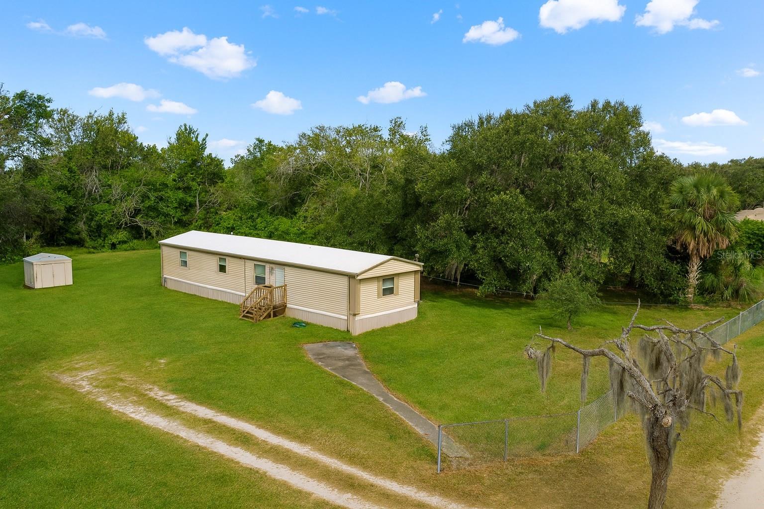 Image 3 of 19 For 8348 Emmons Avenue