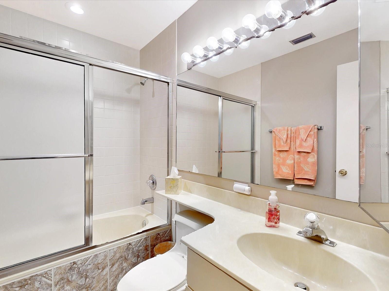 Image 15 of 38 For 112 Coventry Lane