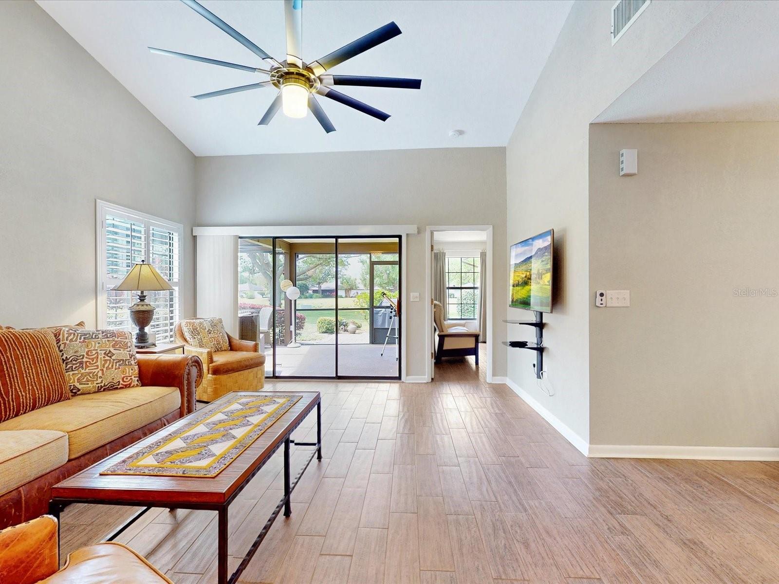 Image 6 of 38 For 112 Coventry Lane