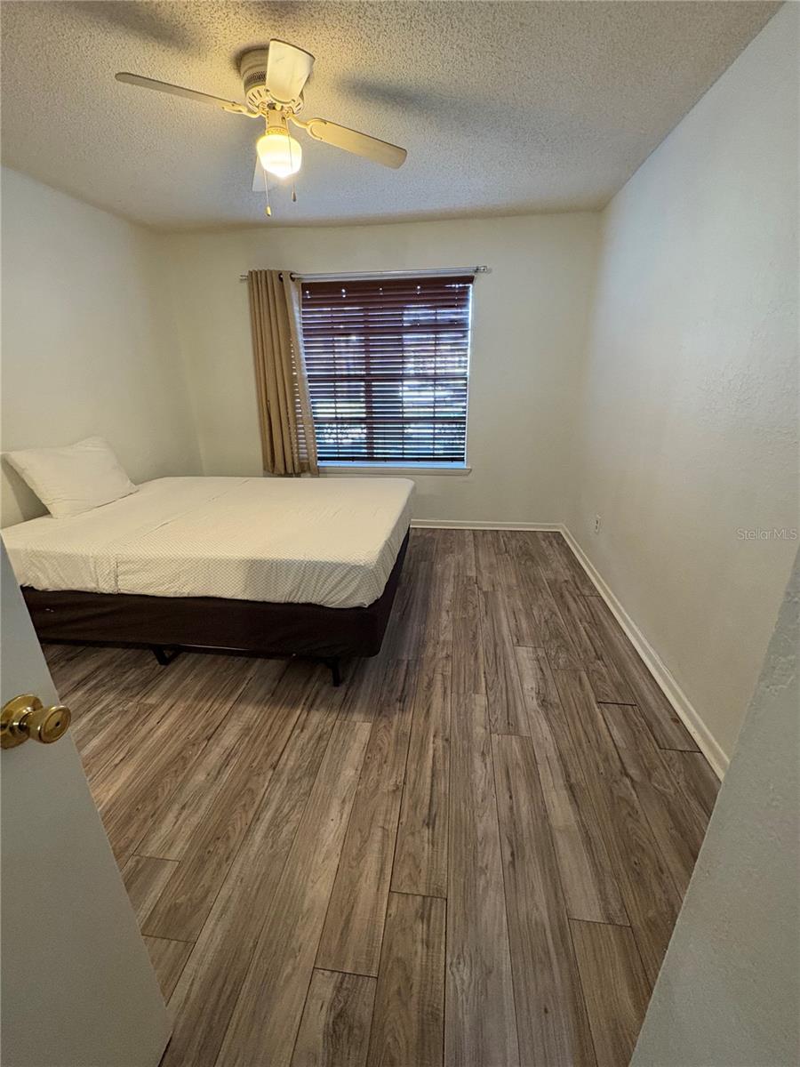 Image 15 of 16 For 5601 Rosebriar Way 106