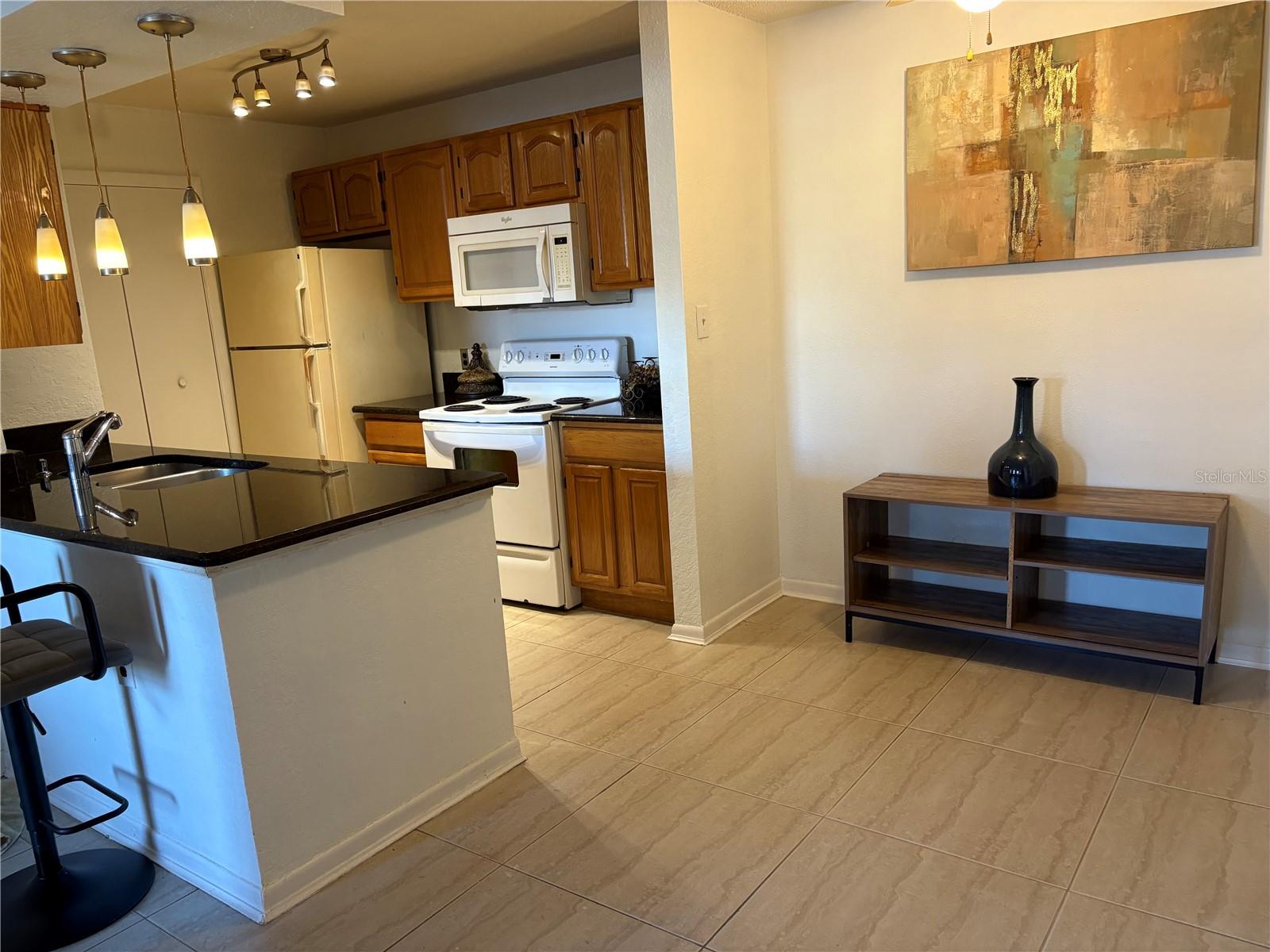 Image 16 of 16 For 5601 Rosebriar Way 106