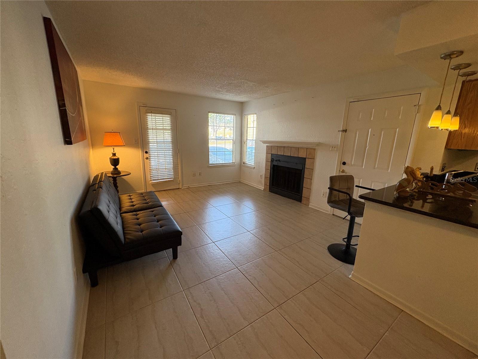 Image 5 of 16 For 5601 Rosebriar Way 106