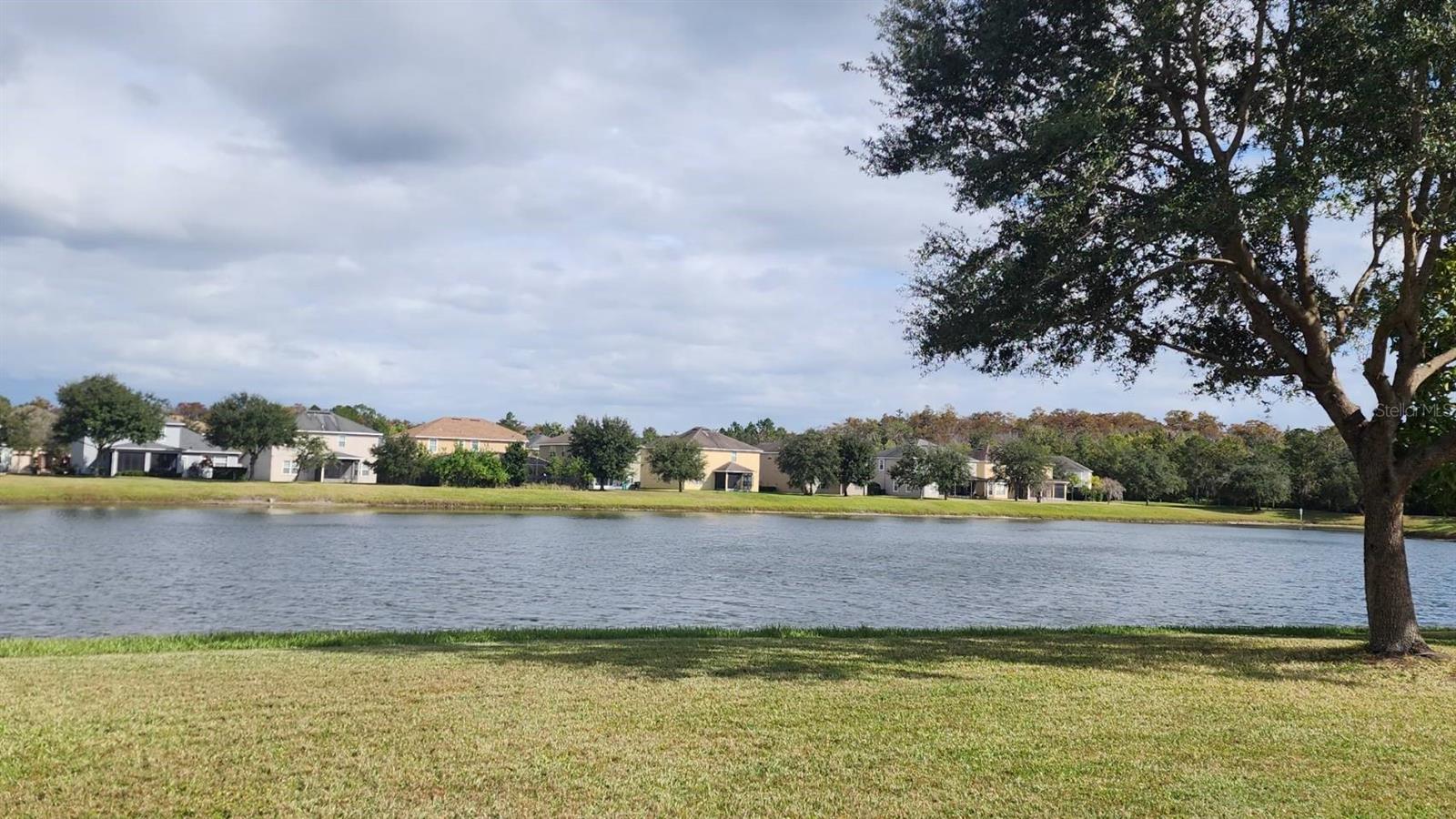 Image 7 of 22 For 9143 Lake Avon Drive