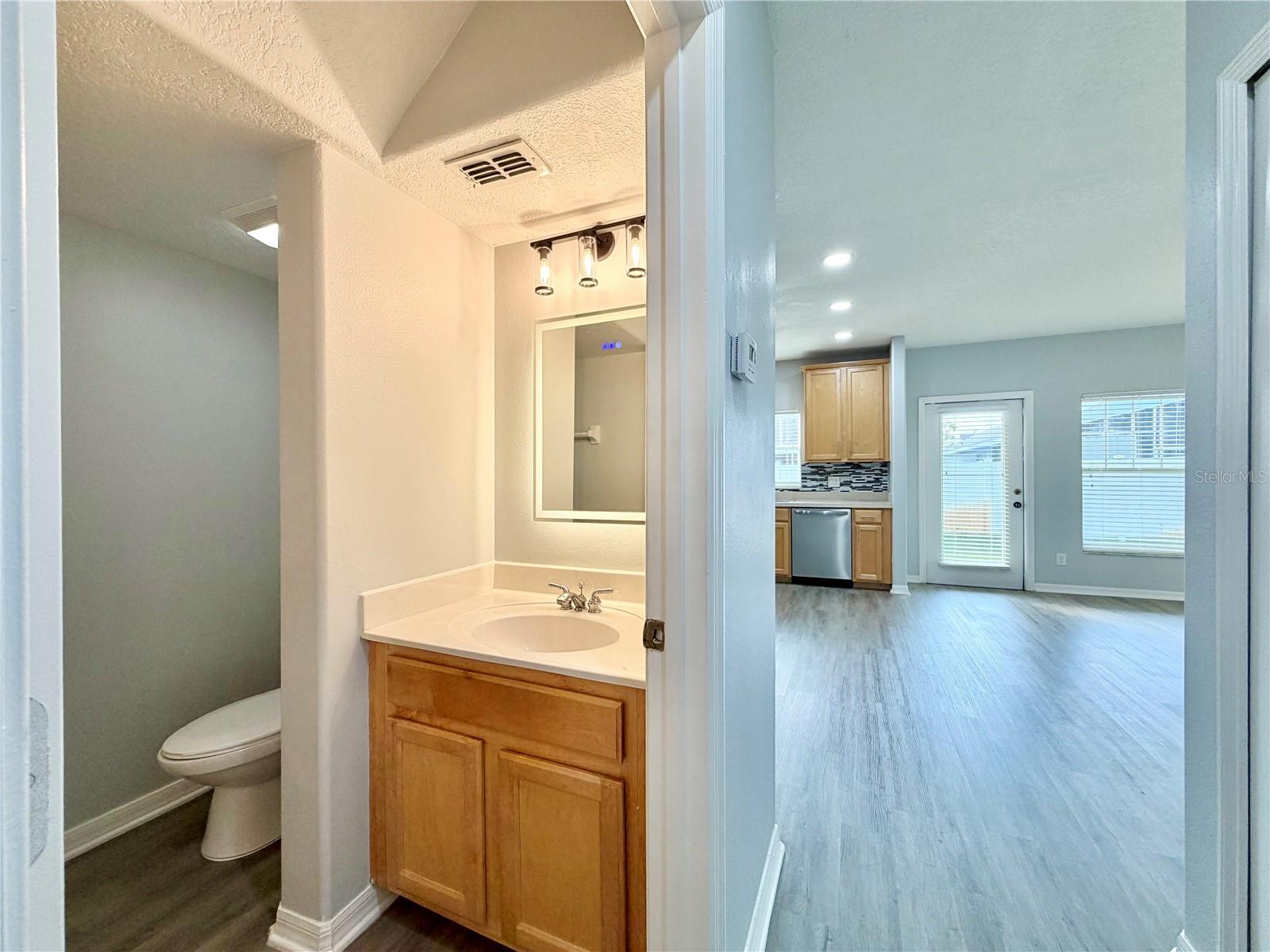 Image 13 of 34 For 2026 Cypress Bay Boulevard