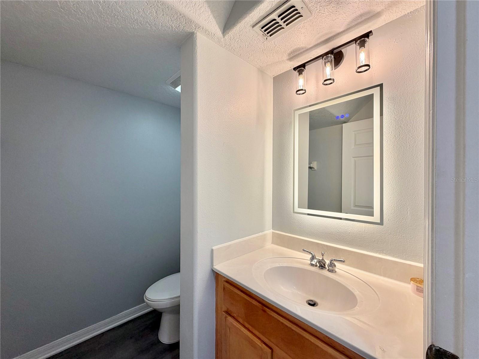 Image 14 of 34 For 2026 Cypress Bay Boulevard