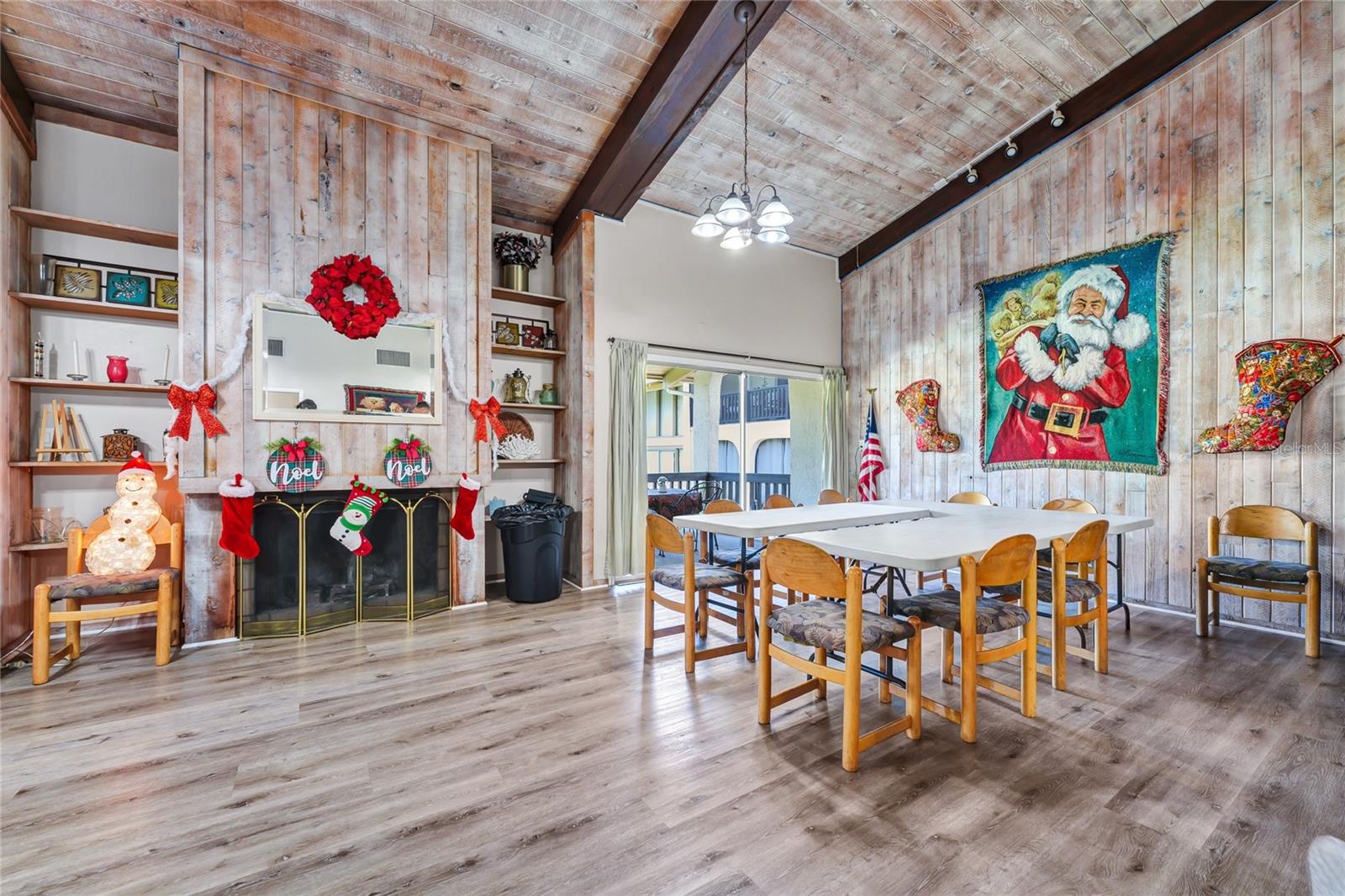 Image 24 of 41 For 200 Maitland Avenue 57