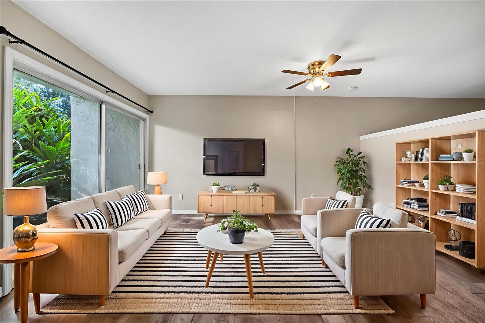 Image 8 of 41 For 200 Maitland Avenue 57