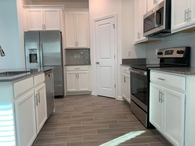 Image 11 of 37 For 17058 Quicksilver Avenue