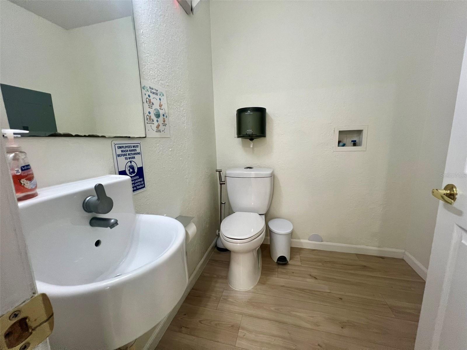 Image 17 of 26 For 2455 Ark Academy Court