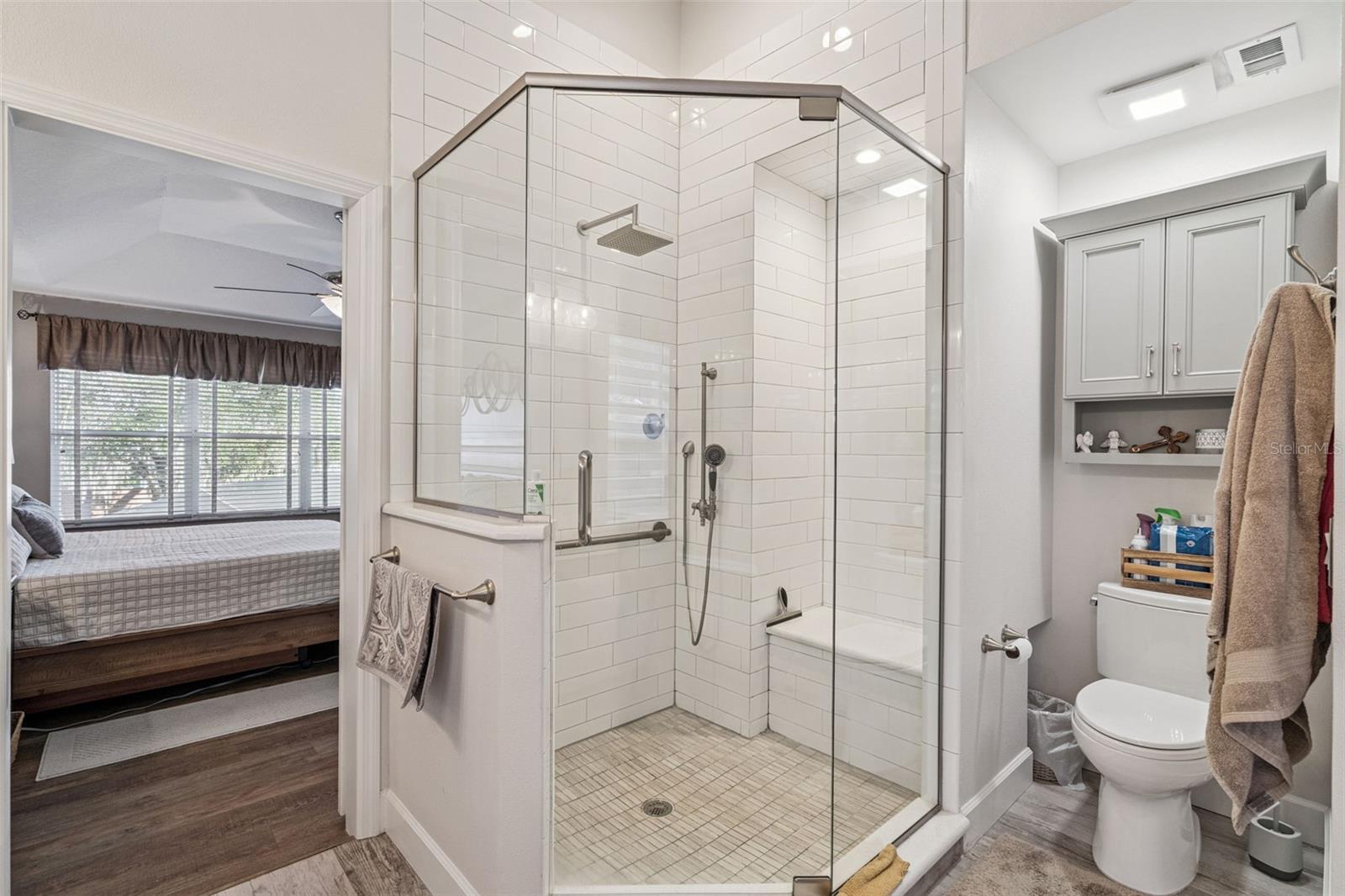 Image 21 of 38 For 1812 Pine Bay Drive