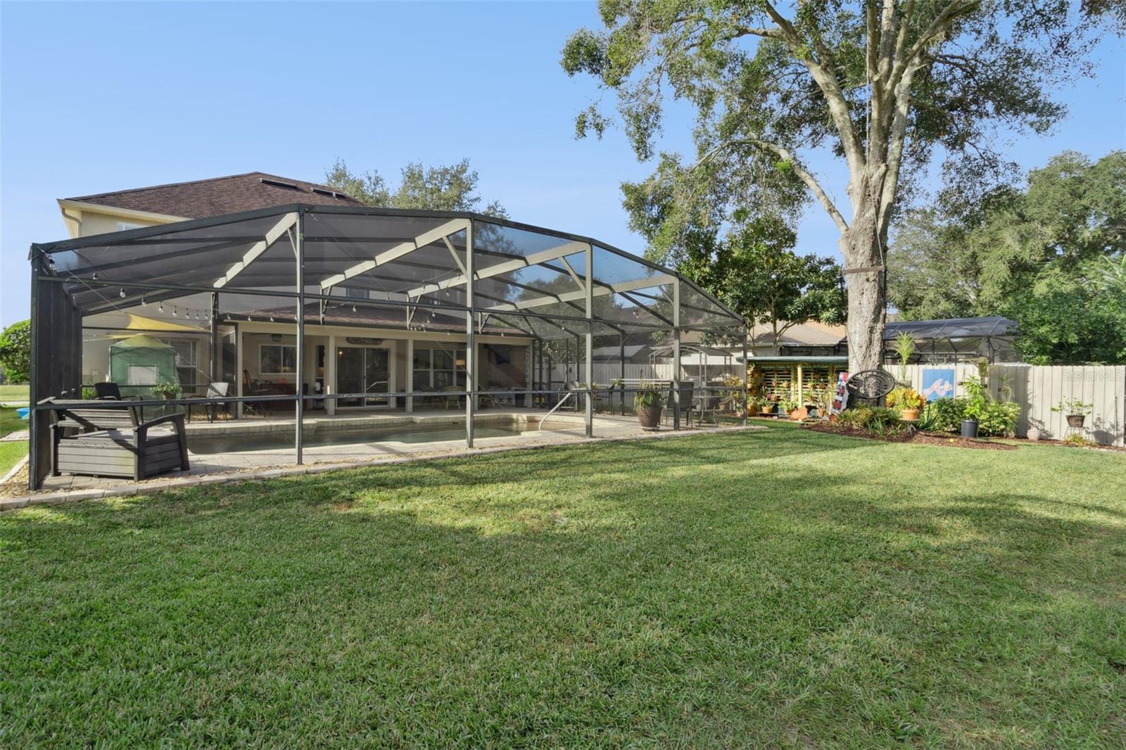 Image 31 of 38 For 1812 Pine Bay Drive