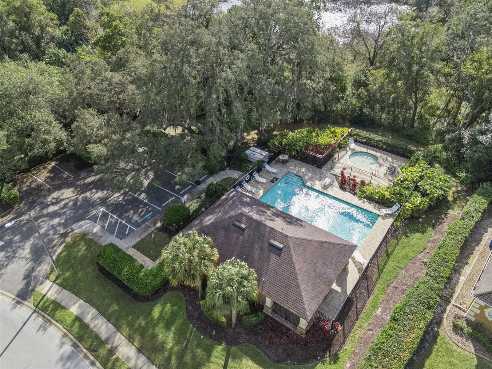 Image 37 of 38 For 1812 Pine Bay Drive