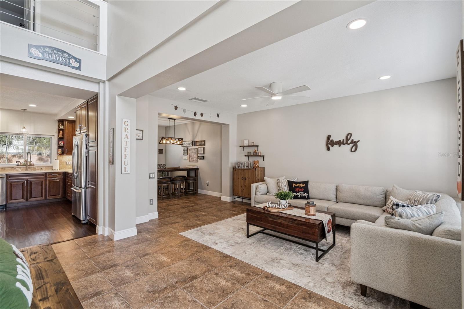 Image 4 of 38 For 1812 Pine Bay Drive