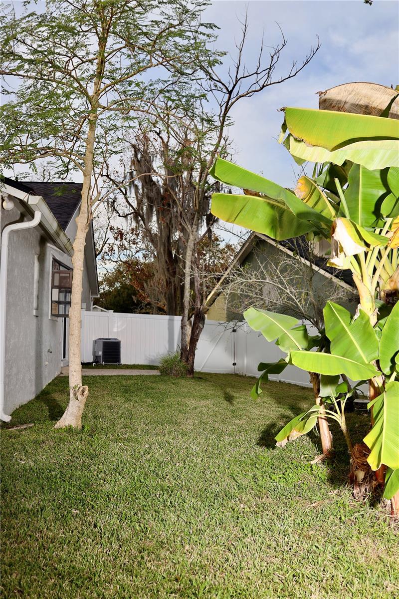 Image 25 of 31 For 1405 Goolagong Court