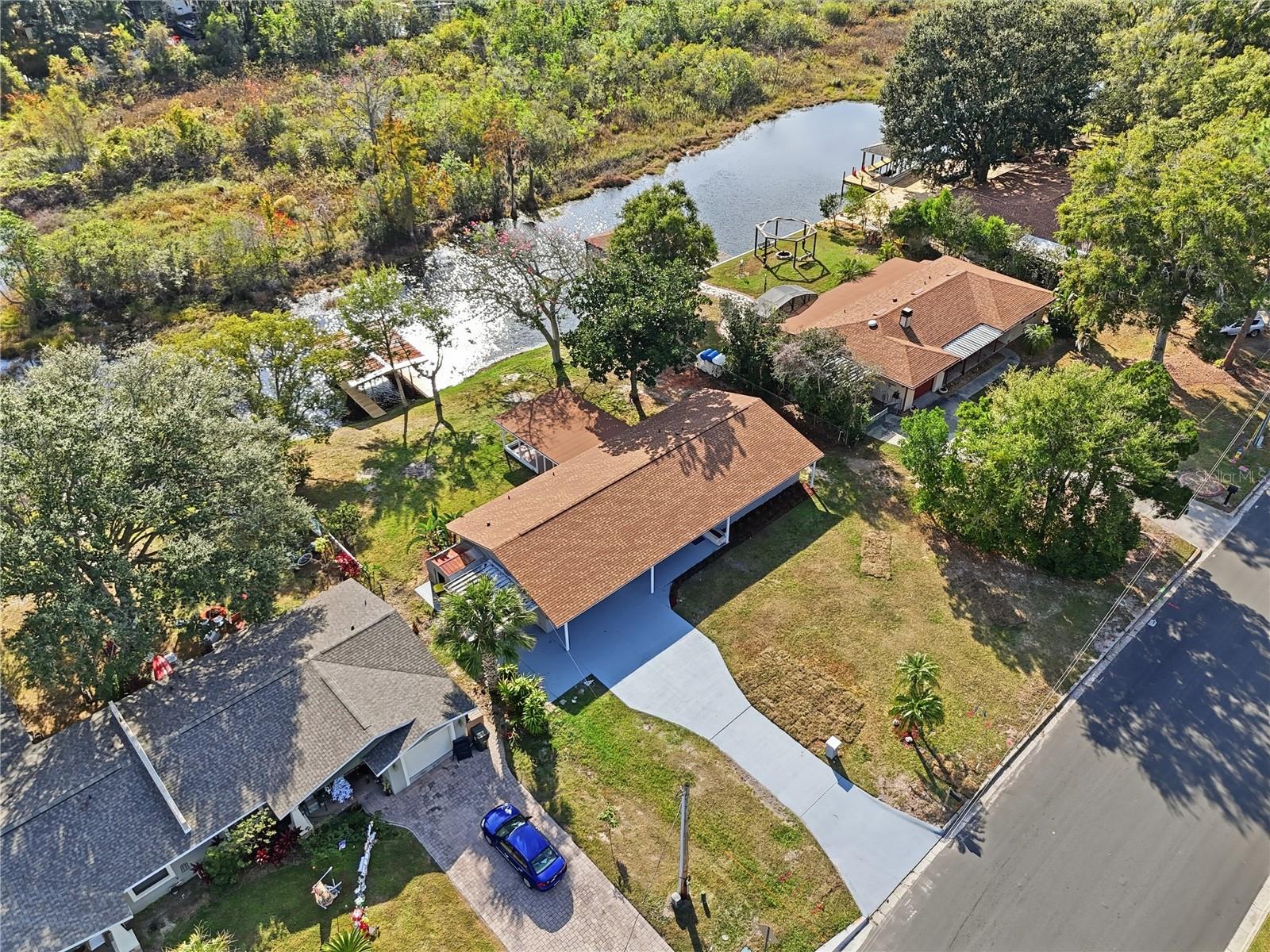 Image 10 of 47 For 995 Minnehaha Avenue