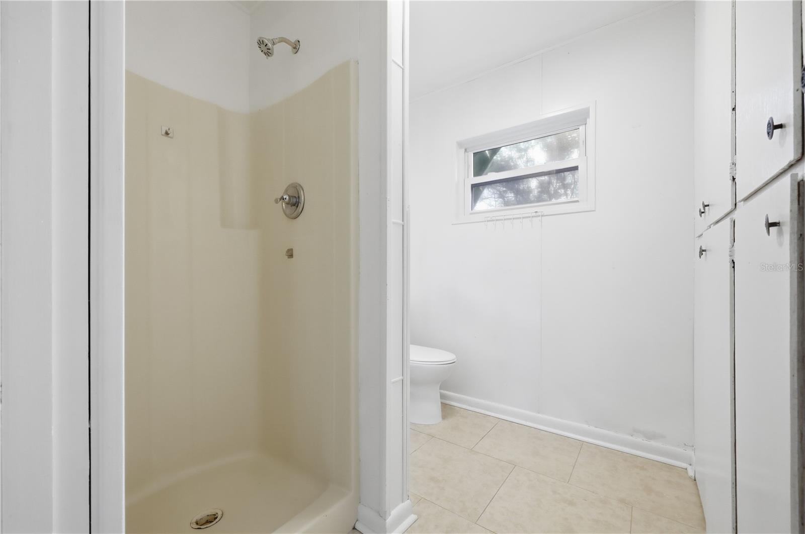 Image 31 of 47 For 995 Minnehaha Avenue