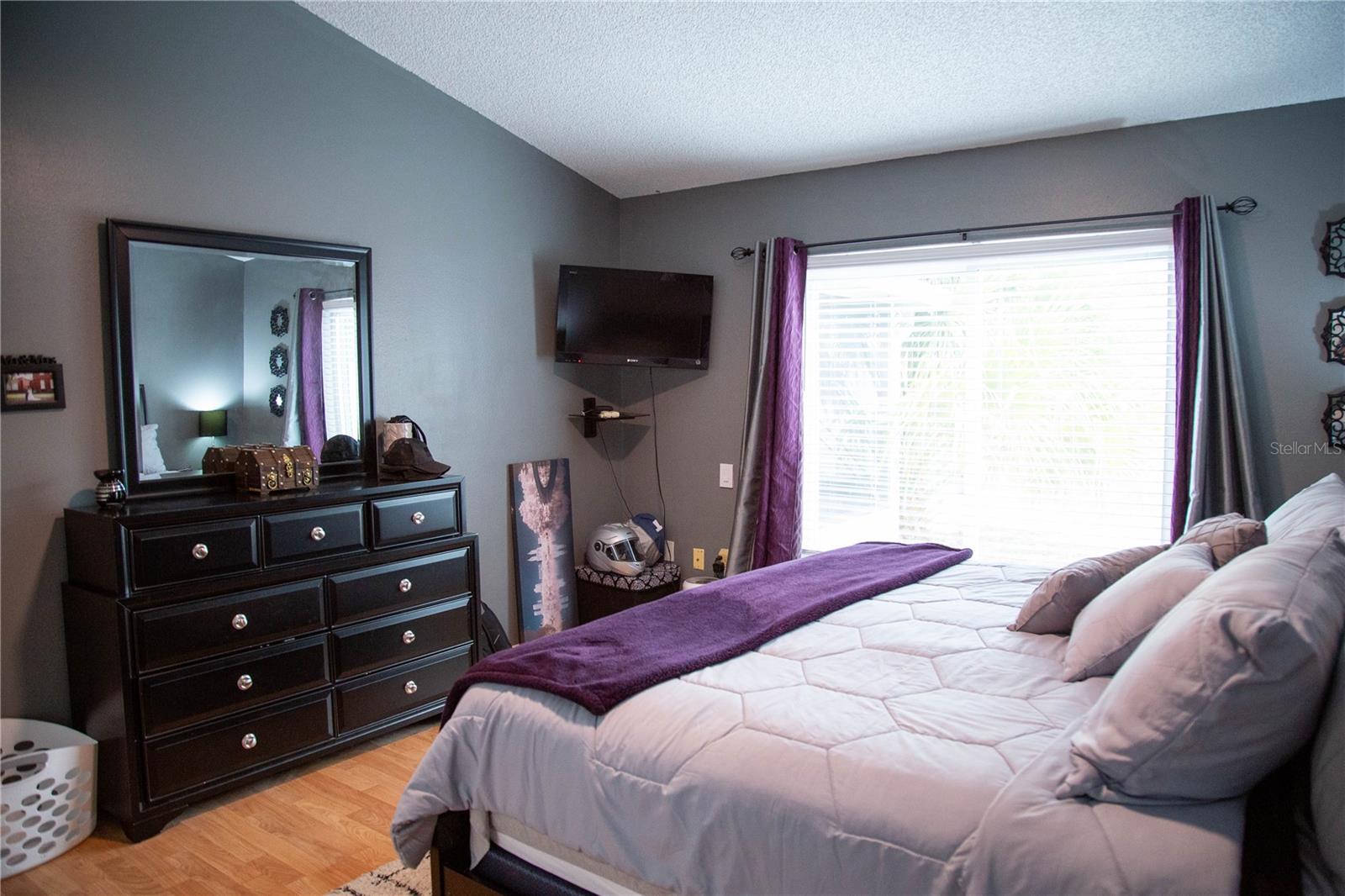 Image 12 of 29 For 2315 Academy Avenue