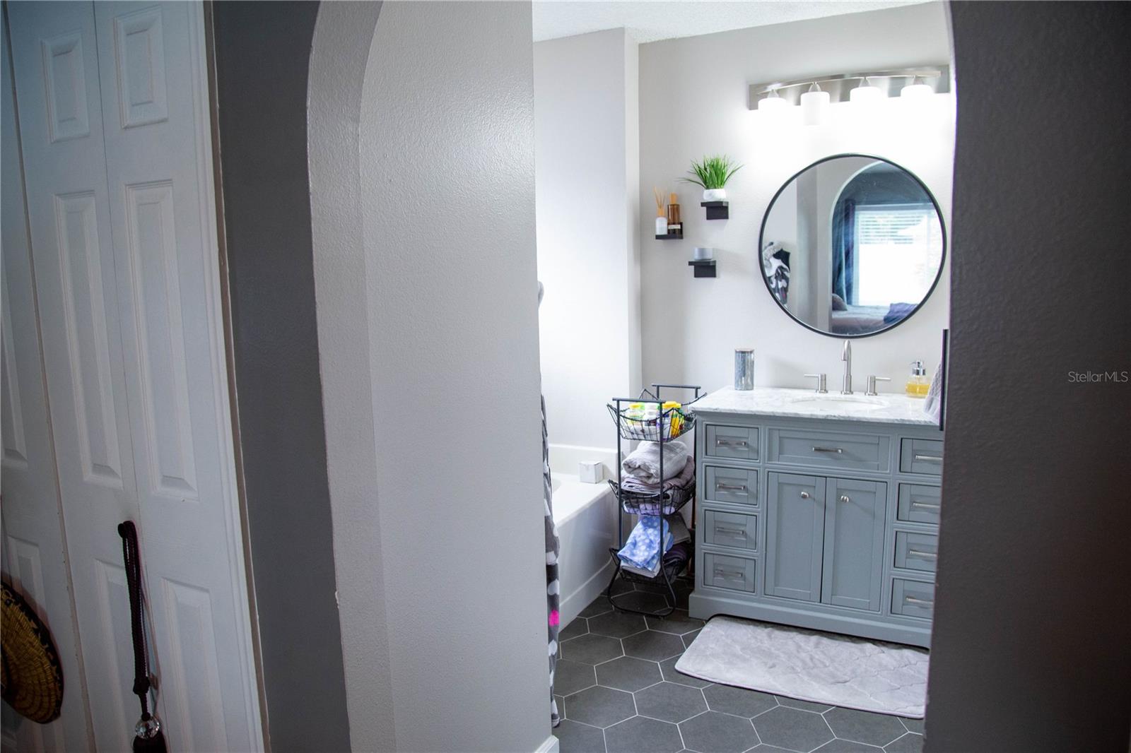 Image 15 of 29 For 2315 Academy Avenue