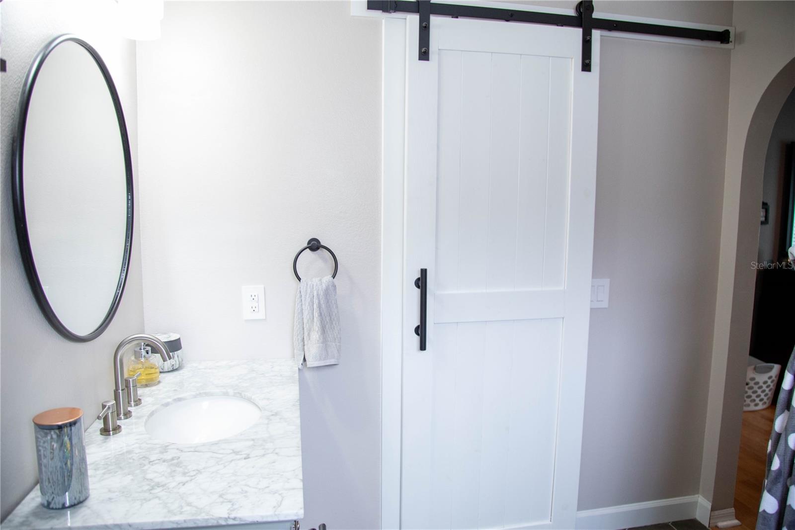 Image 17 of 29 For 2315 Academy Avenue