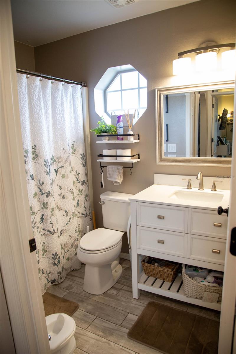 Image 23 of 29 For 2315 Academy Avenue