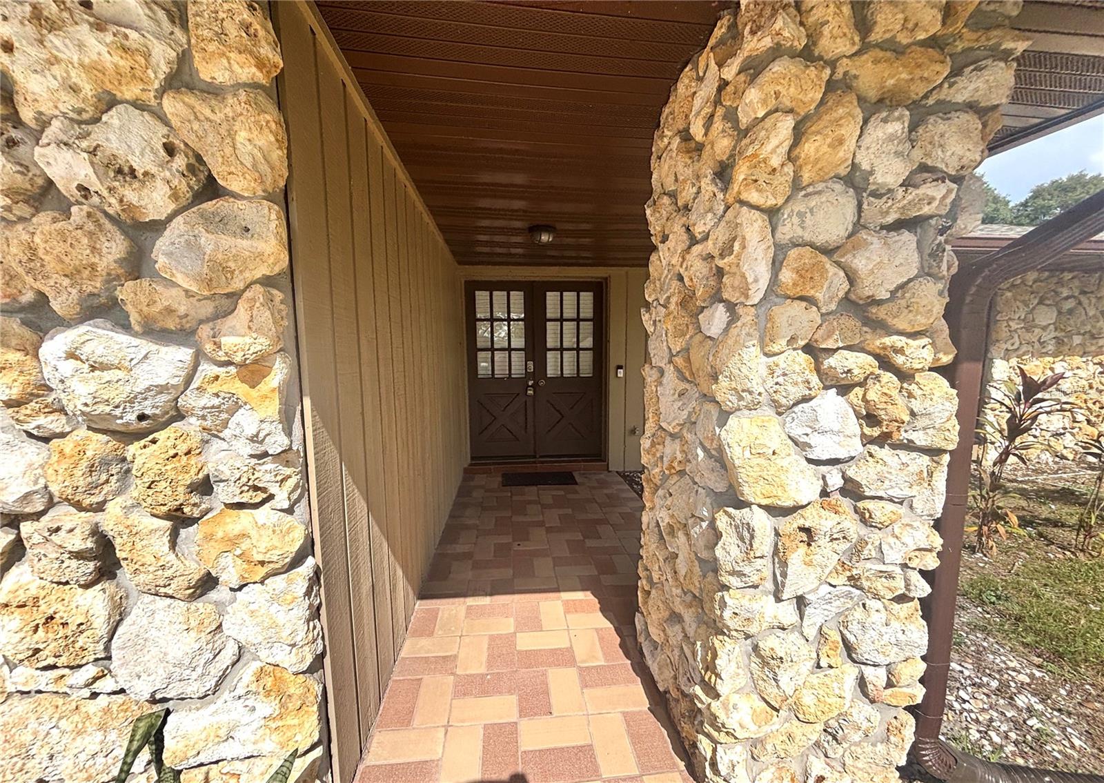 Image 2 of 15 For 1009 Terry Drive