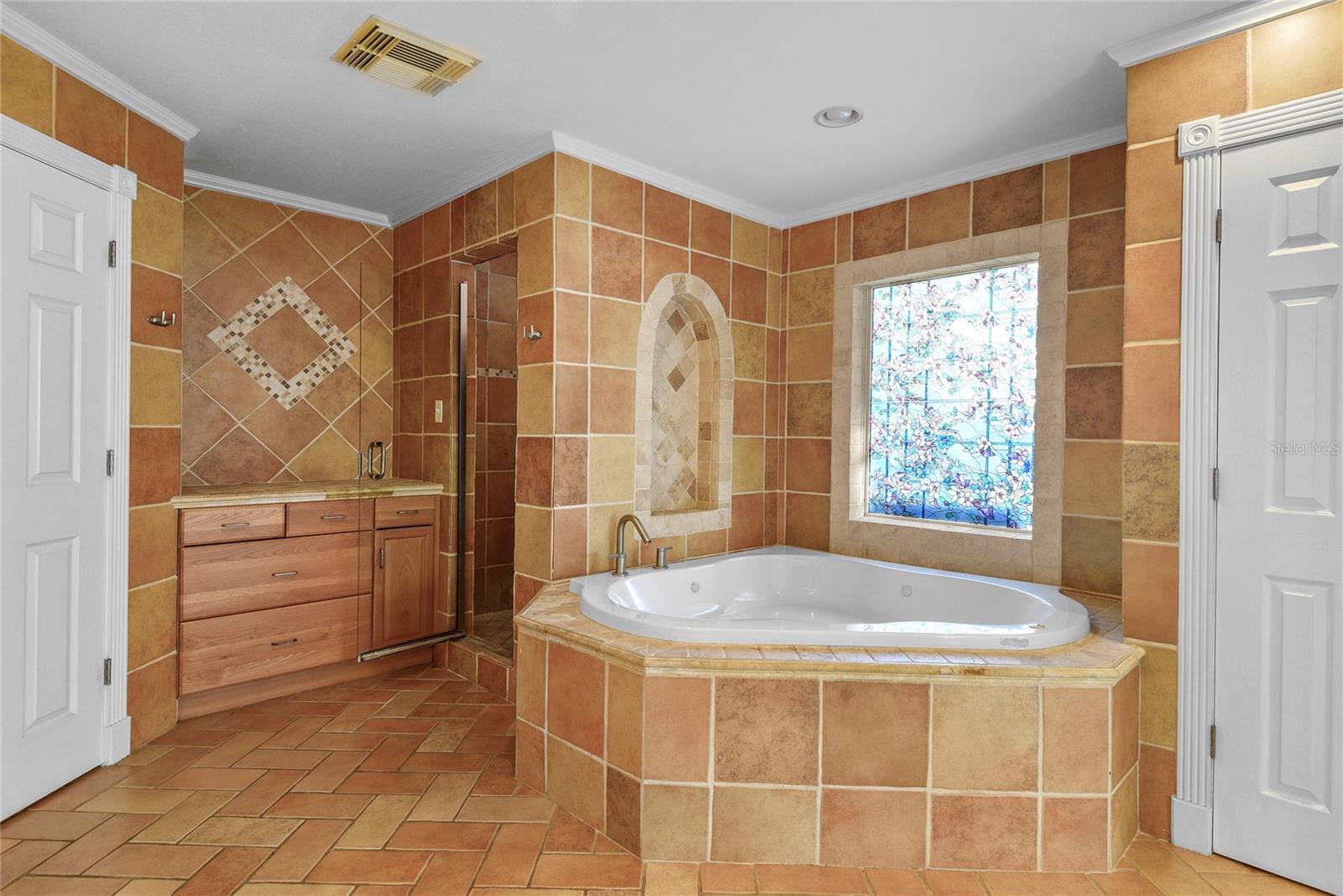 Image 25 of 37 For 820 Mojave Trail